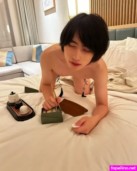 Asianslutboy OnlyFans Thumbnail #z8bsUaEkcj