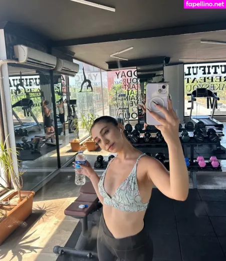 Askonuzelanur OnlyFans Thumbnail #7Iq5Lgx4IX