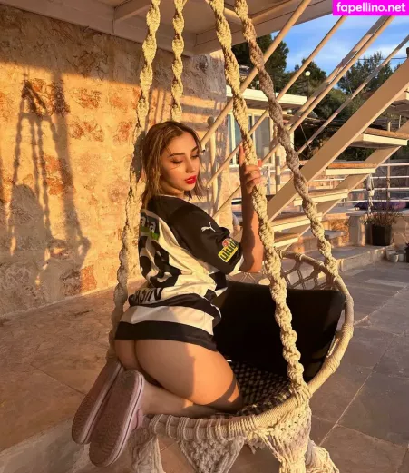 Askonuzelanur OnlyFans Thumbnail #JH2CKHzGlA