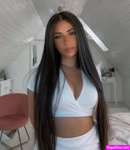 Asleyia OnlyFans Thumbnail #BondD5YNcD