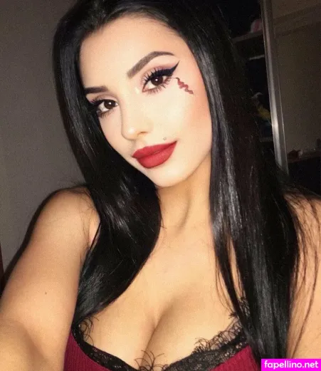 Aslihan OnlyFans Thumbnail #dCtAHwYOt9