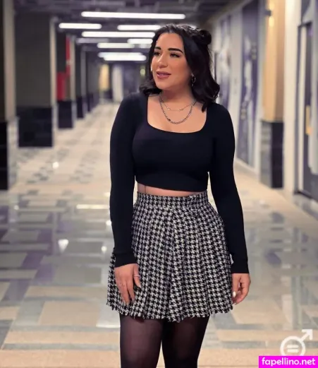 Asma Sherif Moneer OnlyFans Thumbnail #0BzMnBrQ0Y