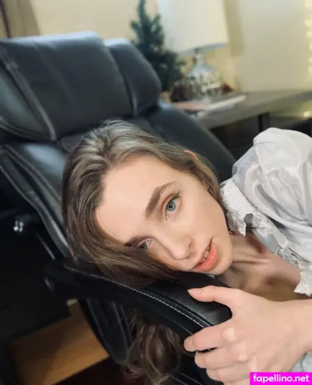 Asmr Anna Bisoux OnlyFans Thumbnail #LNqx4hOH26