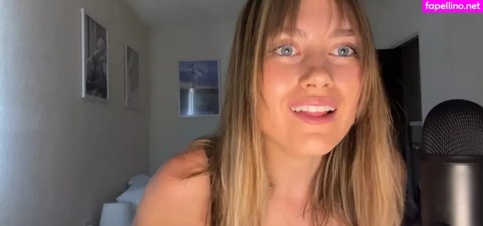 Asmr Carol OnlyFans Thumbnail #qJ46zszA0U