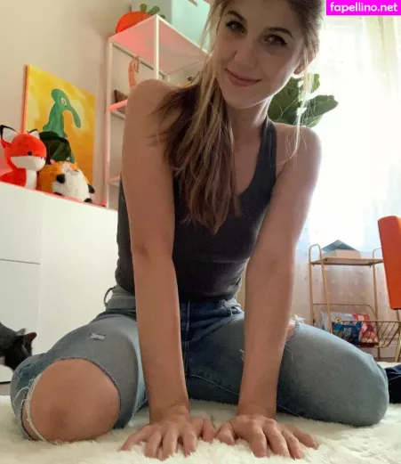 Asmr Frivolousfox OnlyFans Thumbnail #oNvTxNtX9g