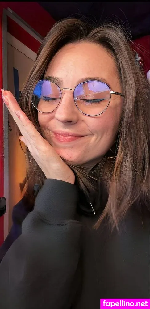 asmr.girls, sandrafoxxxy Nude Leaked OnlyFans Photo #iurm4Sc50W