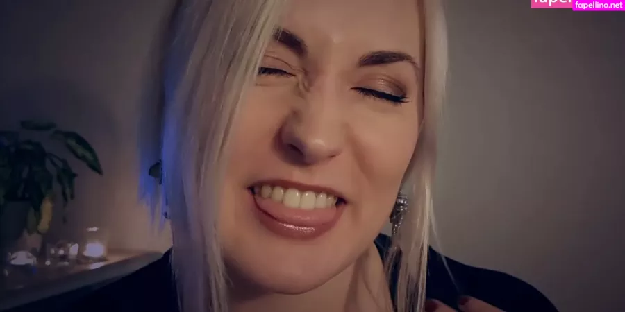 Asmr Shortbread OnlyFans Thumbnail #OUZIpiJiGt