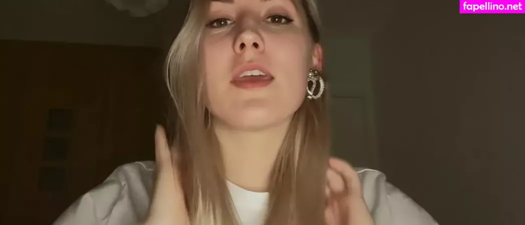 Asmr Shortbread OnlyFans Thumbnail #Y2riB6OAhj