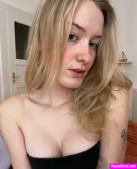 Asmremily OnlyFans Thumbnail #7TnCH8WYWq