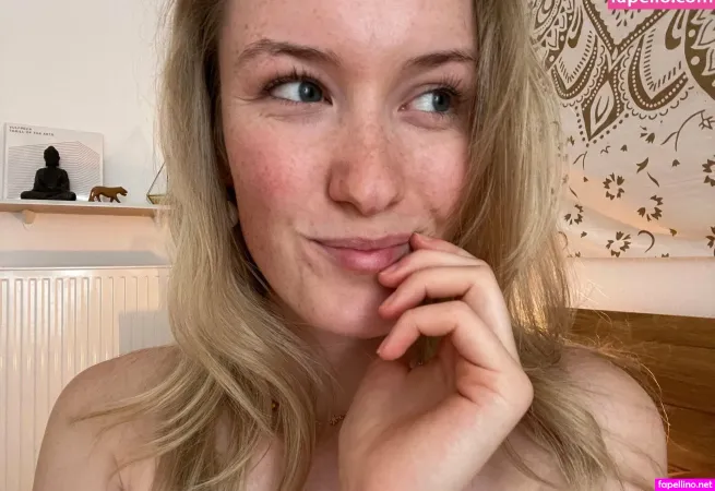 Asmremily OnlyFans Thumbnail #BJH8dFblRN