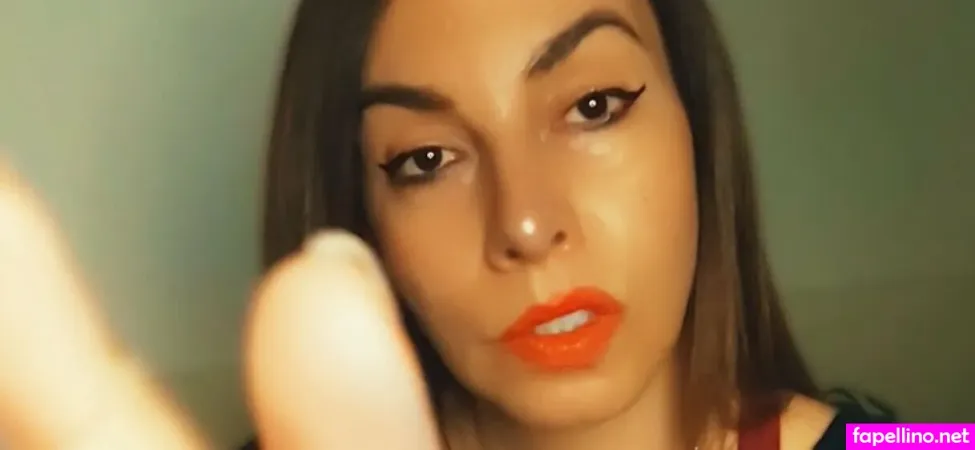 Asmrlillyluna826 OnlyFans Thumbnail #yUOBYhLaeO