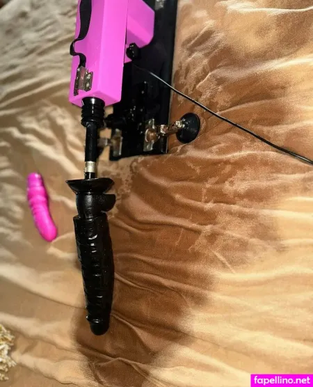 Aspen Hunter OnlyFans Thumbnail #0mxX1U1uhi