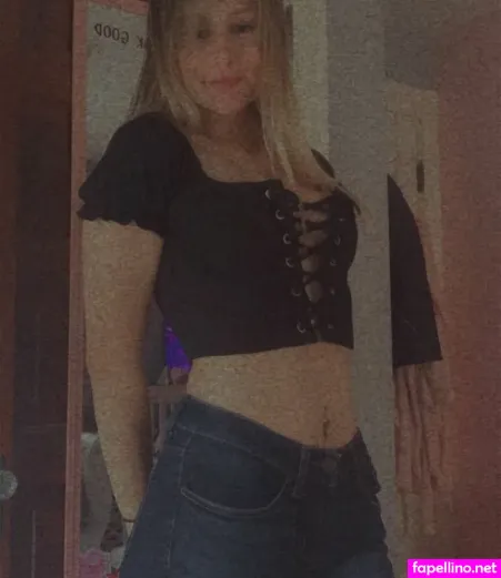 Aspen Sky OnlyFans Thumbnail #I5PAG6UycT