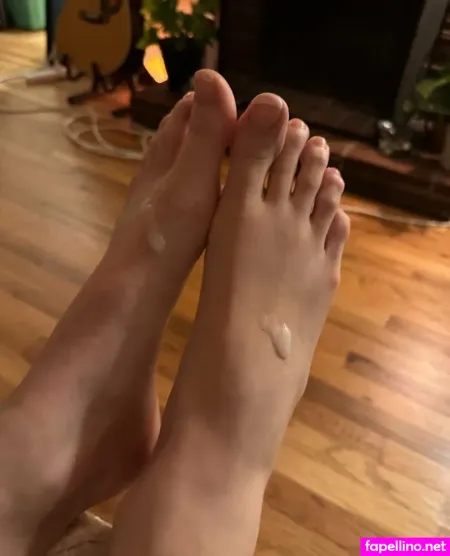 Aspenstwelves OnlyFans Thumbnail #1ofK5QZwdn