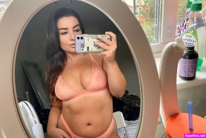 Assiarose OnlyFans Thumbnail #jfaakxEBMN