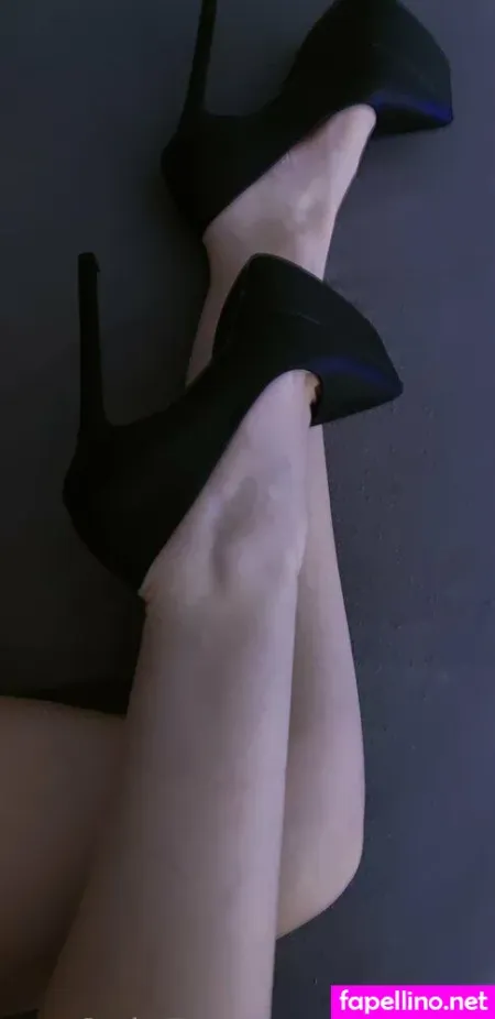 Asstini OnlyFans Thumbnail #1f1uPdFcN8