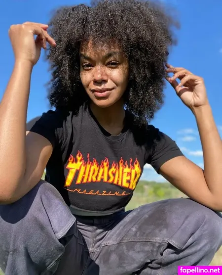 Asteria Diamond OnlyFans Thumbnail #YpLlF89yed