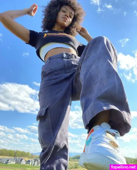 Asteria Diamond OnlyFans Thumbnail #YvHf2BYwJk