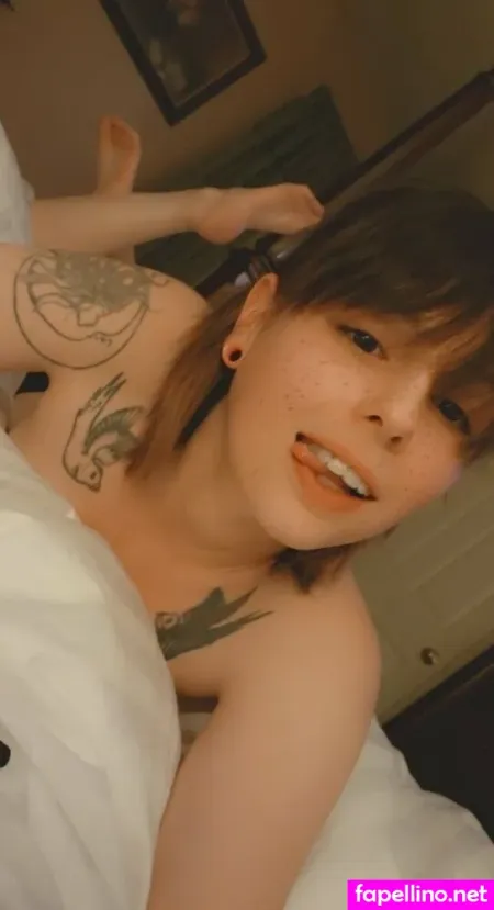 Asteriareigns OnlyFans Thumbnail #X4NrXuunoa