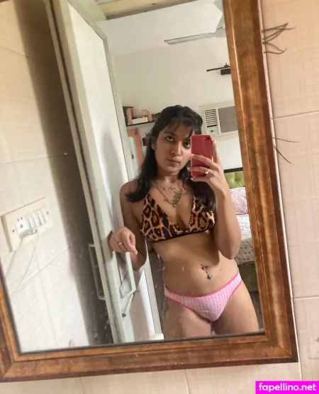 Astha Aggerwal OnlyFans Thumbnail #ydo5BOEppm