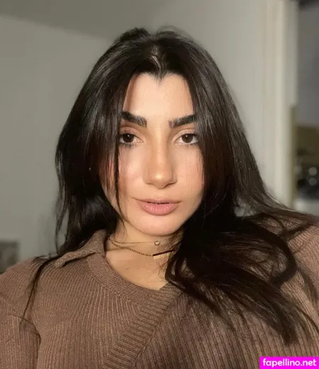 Asti Gevorgyan OnlyFans Thumbnail #2MAVnCpWmV