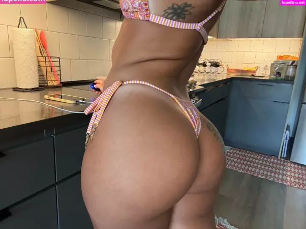 Astr0girll OnlyFans Thumbnail #NZJYyUmxs0