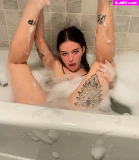 Astralnympf OnlyFans Thumbnail #7iULctoHuV