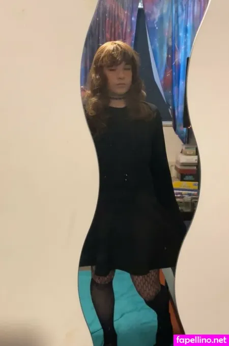 Astrasparkles OnlyFans Thumbnail #uYW12e3MnD