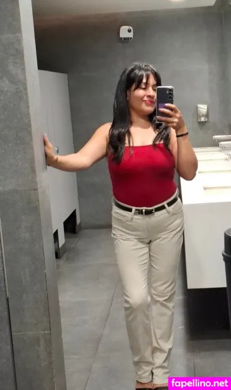 Astrid Collins OnlyFans Thumbnail #GO74l5iXtu