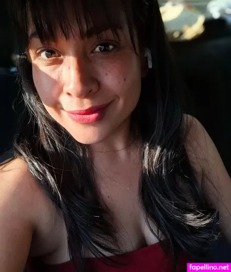 Astrid Collins Main Profile Photo