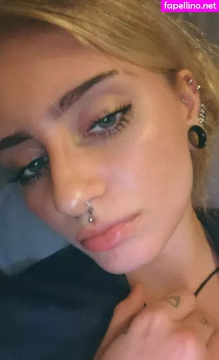 Astrid Eclipse OnlyFans Thumbnail #E00HvplzGw
