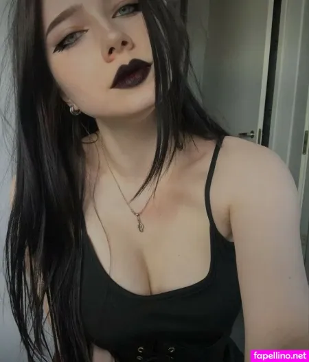 Astrid Gothly 3 OnlyFans Thumbnail #56rn9jmIlB