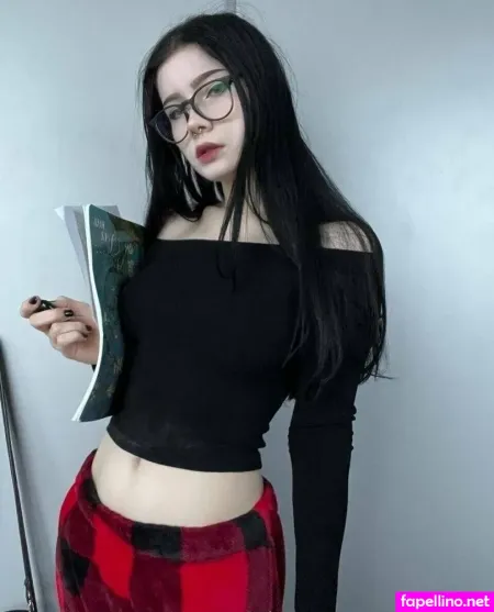 Astrid Gothly 3 OnlyFans Thumbnail #8A7FB3exfh
