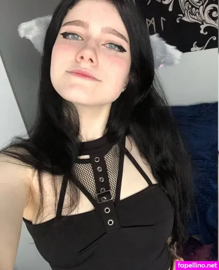 Astrid Gothly 3 OnlyFans Thumbnail #9bXL7HVa1q