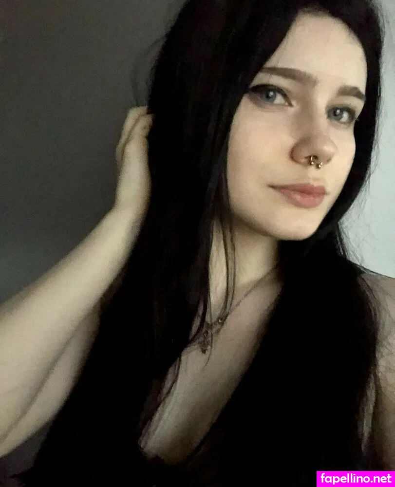 astrid.gothly, bluexastrid, cashew225 Nude Leaked OnlyFans Photo #DEmIQ21yAY