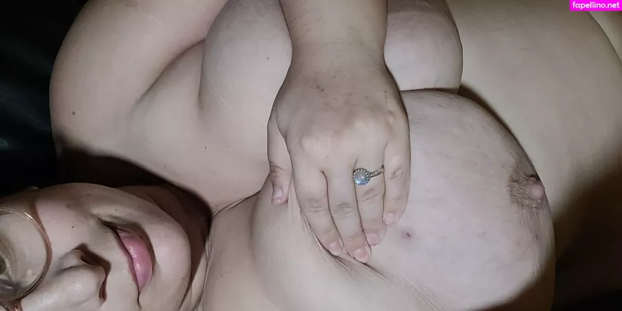 Astrid Rose22 OnlyFans Thumbnail #2Xlj1bh1VL