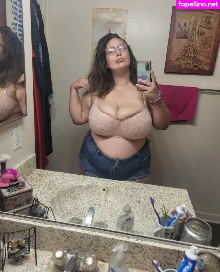 Astrid Rose22 OnlyFans Thumbnail #2uwv0yBa5G