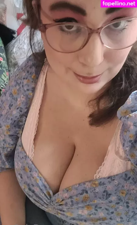 Astrid Rose22 OnlyFans Thumbnail #3Pa1RubgFm