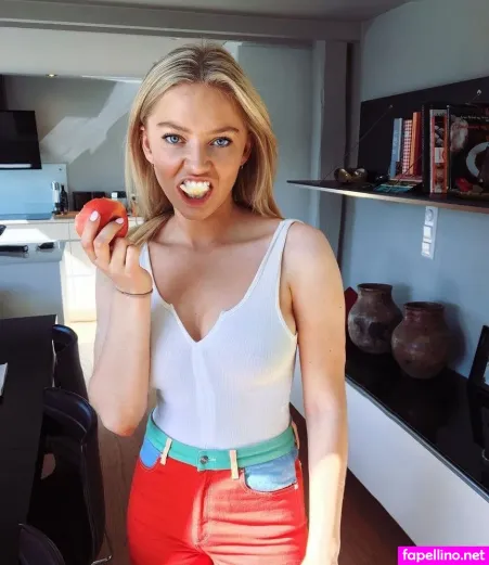 Astrid S OnlyFans Thumbnail #ICKKStdBYq