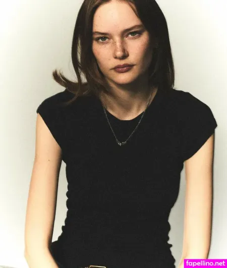 Astrid Voss OnlyFans Thumbnail #8jYb1Oy12N