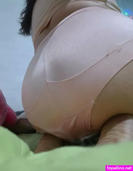 Astridcollins OnlyFans Thumbnail #MUiFpNdnNQ