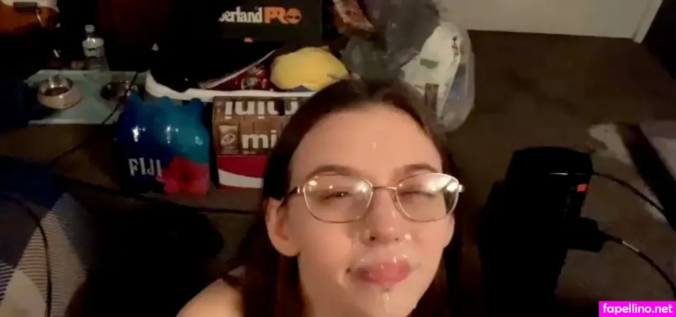 Astriddabomb OnlyFans Thumbnail #CqpWms8GvF