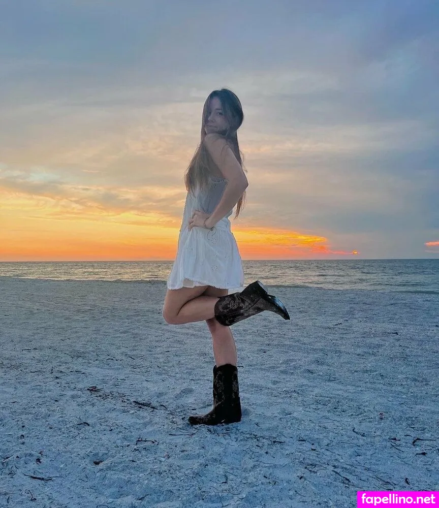 astridkbh, astridmaria Nude Leaked OnlyFans Photo #UygDFWpaHL