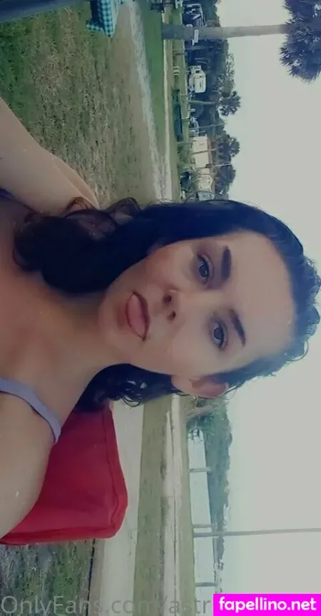 Astridpixiefree OnlyFans Thumbnail #foFiGYavCk