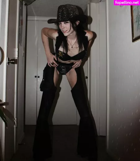 Astrouxx 1 OnlyFans Thumbnail #1bxC177P6V