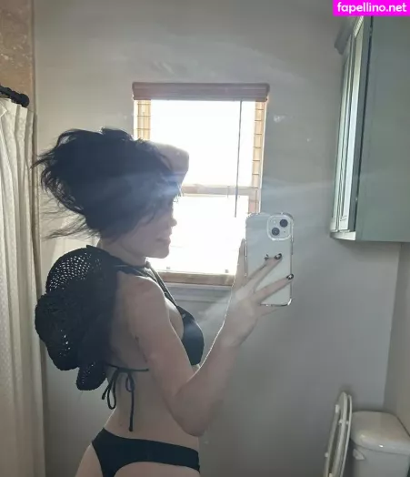 Astrouxx 1 OnlyFans Thumbnail #8eQT85yRVm