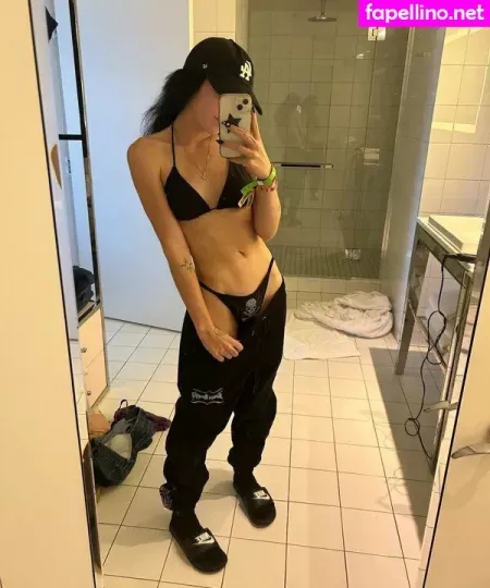 Astrouxx 1 OnlyFans Thumbnail #HOkXTdTYem