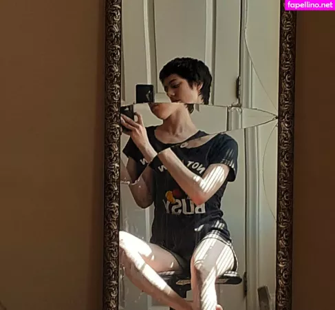 Astuffedbirb OnlyFans Thumbnail #JZFbQx58KU