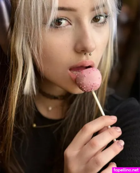 Asuna Yuki Premium OnlyFans Thumbnail #B7l1sXmG54