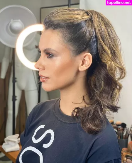 Athaiss OnlyFans Thumbnail #y0RDcNuEV5